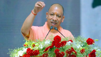 Photo of आधुनिक भारत के निर्माण में मील का पत्थर बनेगी एआई यूनिवर्सिटी : योगी