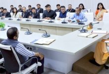 Photo of सीएम योगी से मिले पीसीएस-2022-23 के प्रशिक्षक