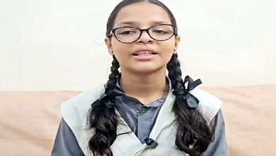 Photo of फीस माफ होने के साथ शुरू हो गई पंखुड़ी की पढ़ाई