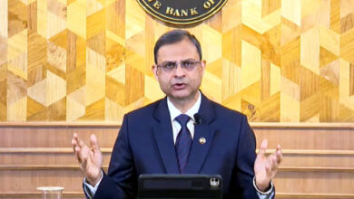 Photo of RBI : रेपो दर स्थिर रहेगी, नहीं बदलेगी ईएमआई