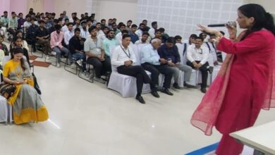 Photo of SMS में ‘इनक्यूबेशन के अवसर और उद्यमिता’ पर व्याख्यान आयोजित
