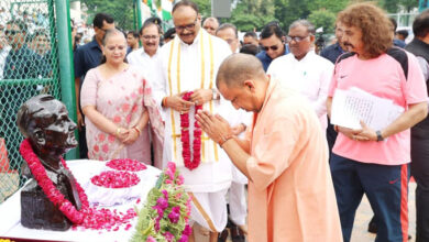 Photo of हर खिलाड़ी समाज का हीरो, राष्ट्र के प्रति समर्पण की प्रेरणा : योगी